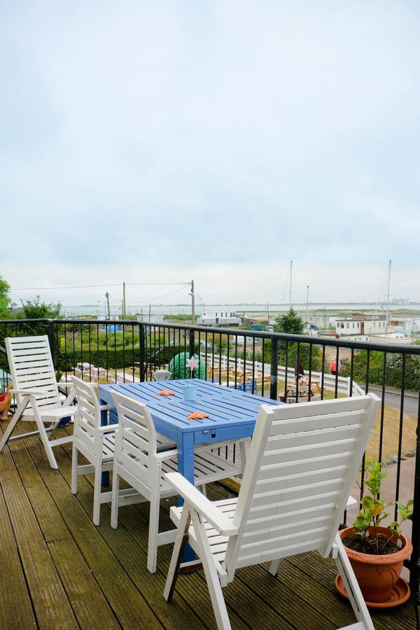 The Victory At Mersea West Mersea Exterior photo