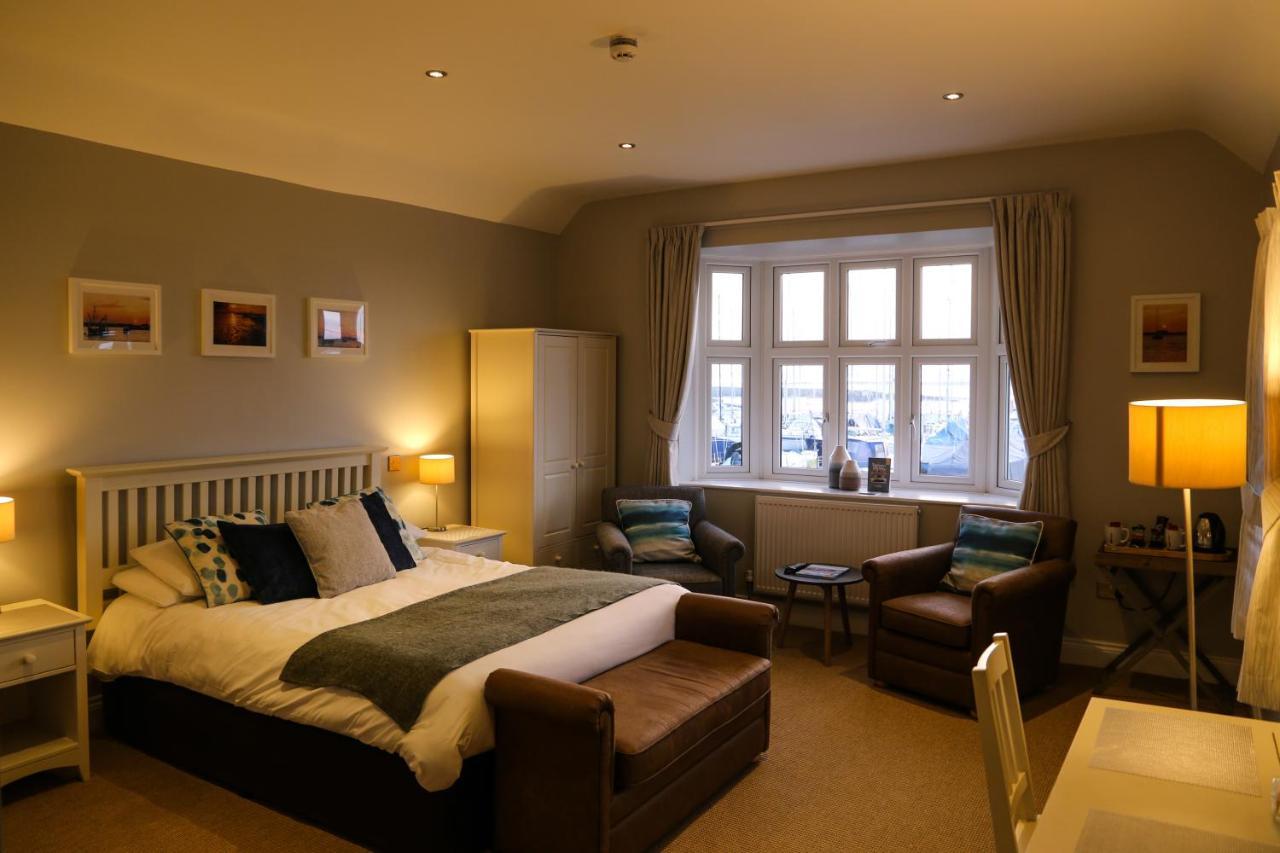 The Victory At Mersea West Mersea Exterior photo